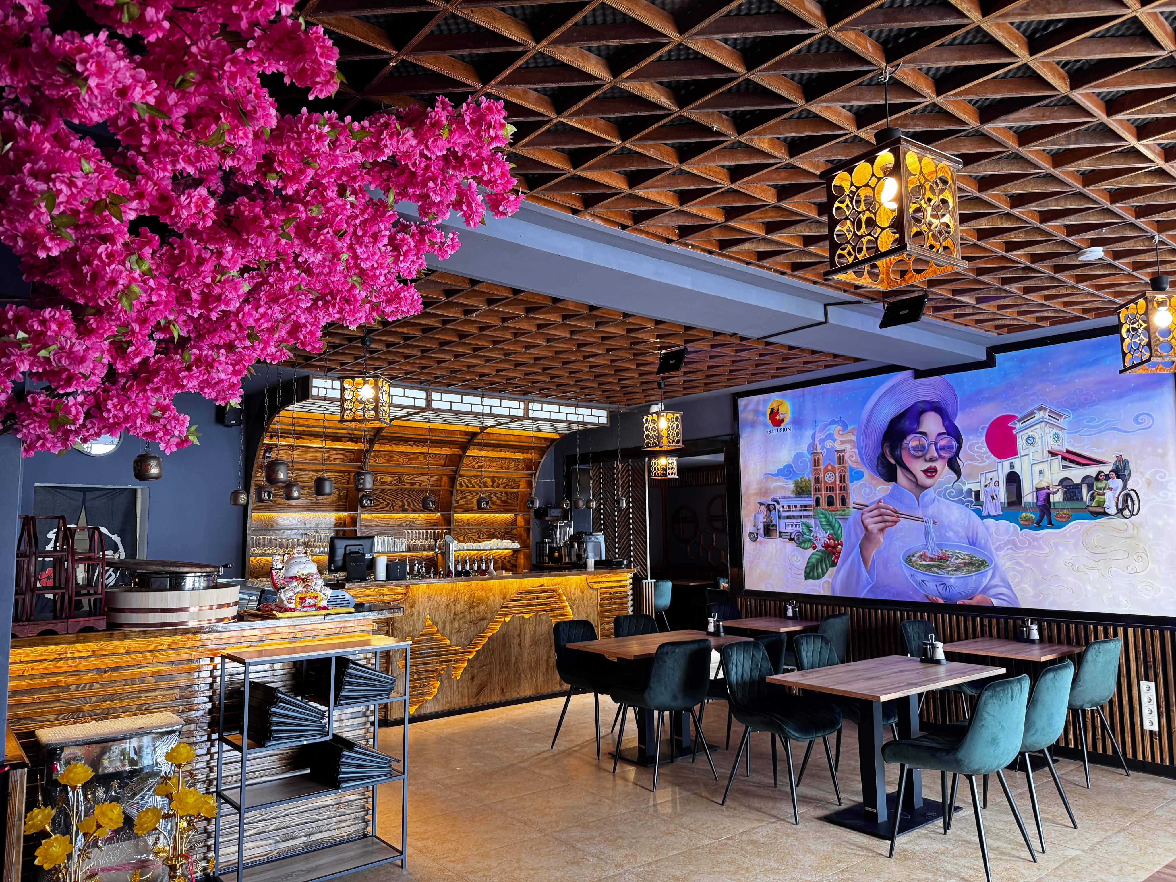 +84 Fusion Restaurant